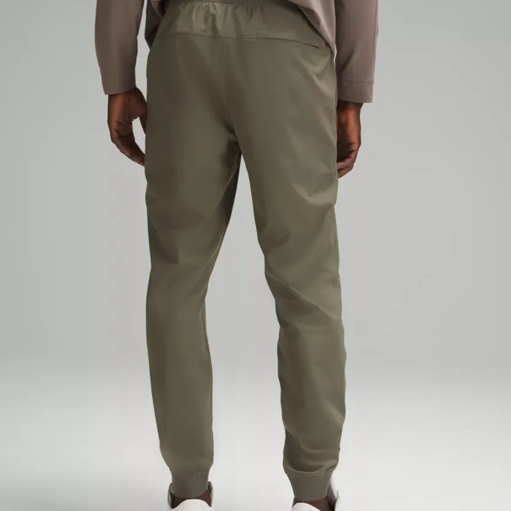 Men’s lululemon ABC Jogger Tall - Picture 7 of 7